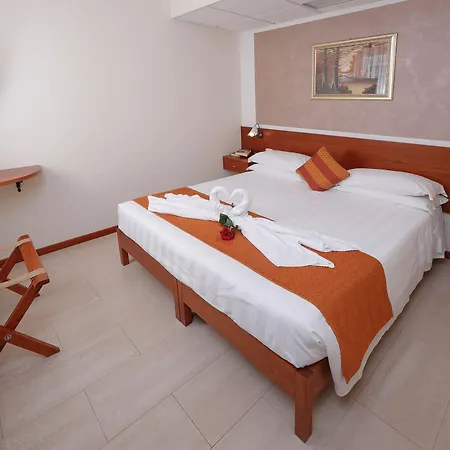 Hotel Michelangelo 3*