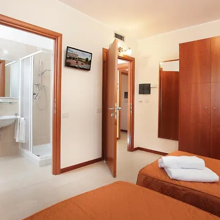 Michelangelo Hotel 3*