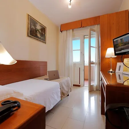 Hotel Michelangelo 3*