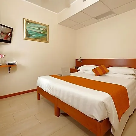 Michelangelo Hotel 3*