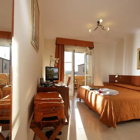 Michelangelo Otel Terranuova Bracciolini